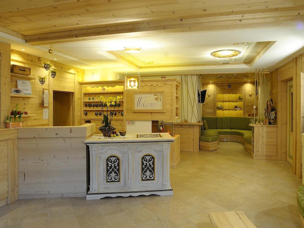 Hotel Cesa Padon Arabba Exterior photo